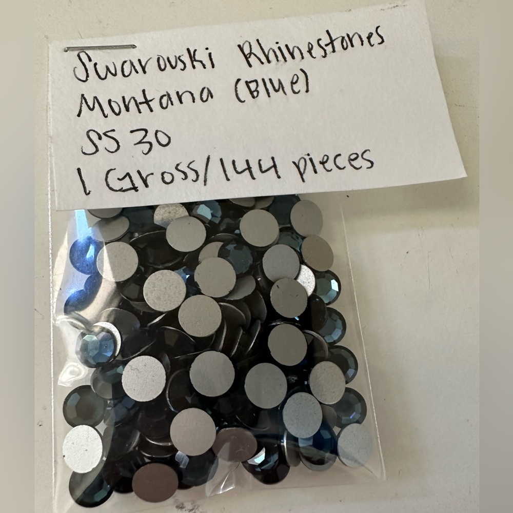 Montana Swarovski Rhinestones